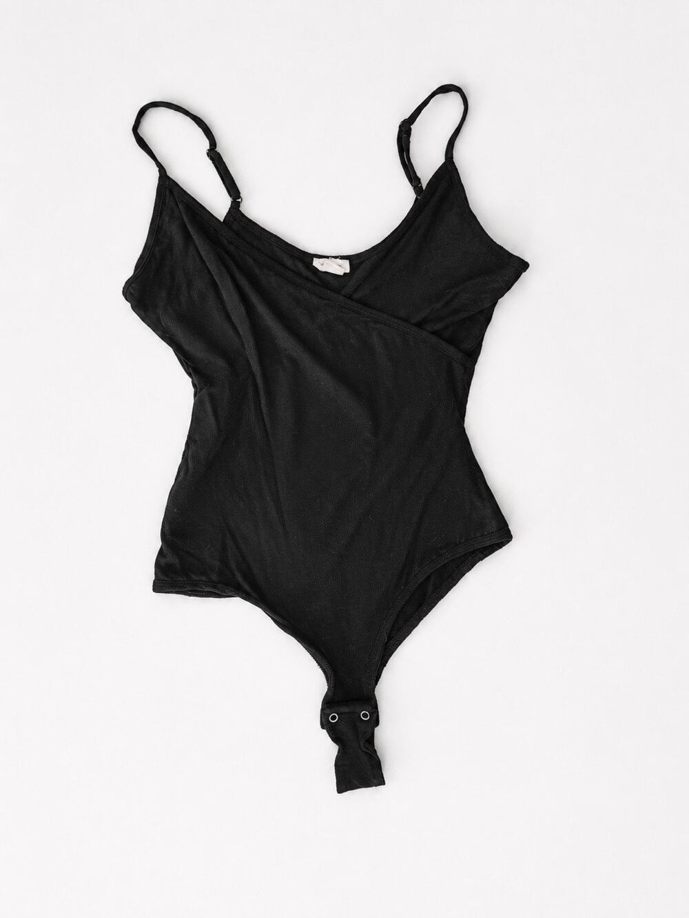 Garage Black Ribbed Snap Bodysuit Women’s Adjustable Strap Tank Top XS